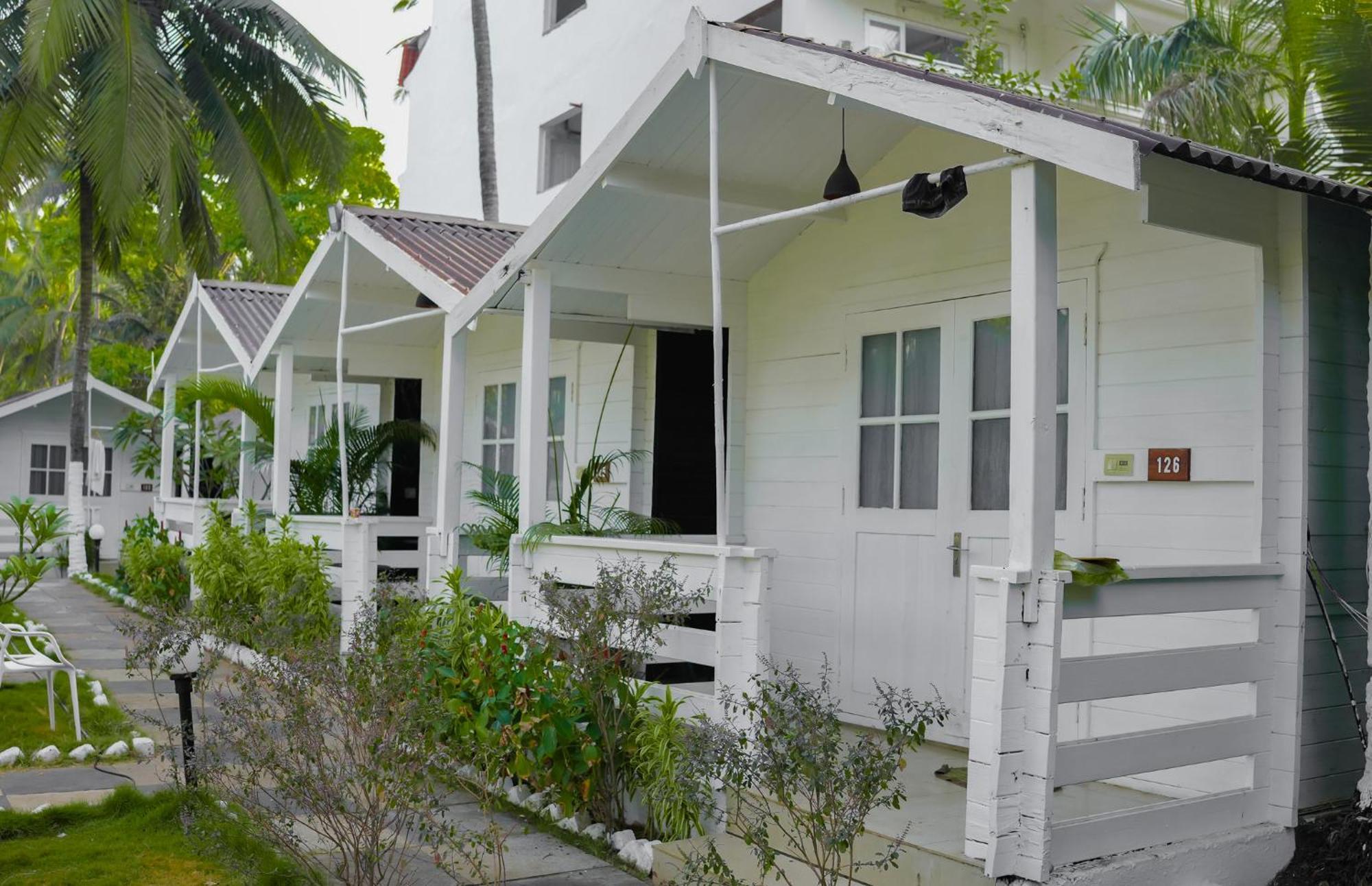 Seabliss Cottages Morjim Dış mekan fotoğraf